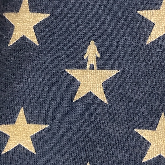 Show Your Patriotism in a Hamilton, Stars T-shirt - Picture 8 of 8